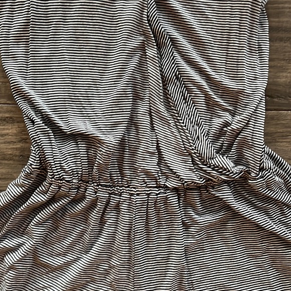 NWOT American Eagle romper size XS - Picture 3 of 5